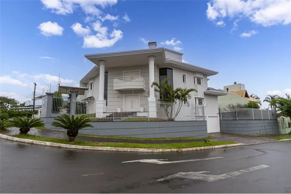 Foto 1 de Casa com 4 quartos à venda, 340m2 em Estância Velha, Canoas - RS