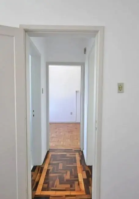 Apartamento com 1 quarto à venda, 40m2 em Centro Histórico, Porto Alegre - RS - imagem 8 Foto 8 de Apartamento com 1 quarto à venda, 40m2 em Centro Histórico, Porto Alegre - RS