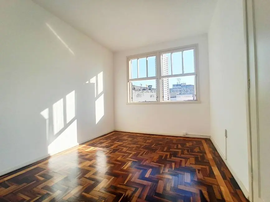 Apartamento com 1 quarto à venda, 40m2 em Centro Histórico, Porto Alegre - RS - imagem 6 Foto 6 de Apartamento com 1 quarto à venda, 40m2 em Centro Histórico, Porto Alegre - RS