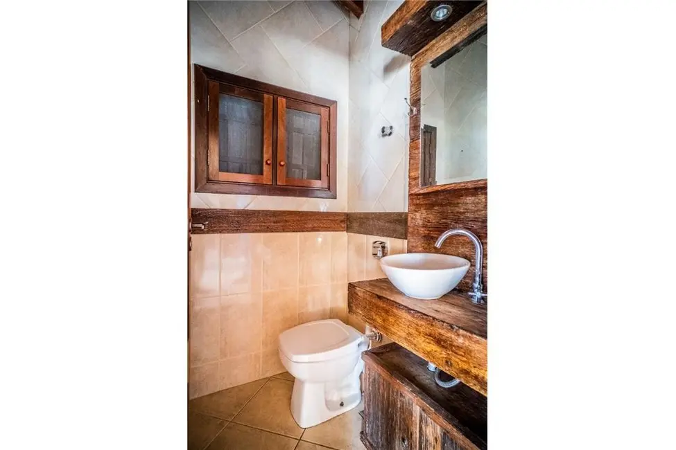 Apartamento com 3 quartos à venda, 253m2 em Porto Alegre - RS - imagem 5 Foto 5 de Apartamento com 3 quartos à venda, 253m2 em Porto Alegre - RS