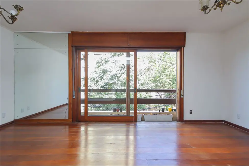 Foto 5 de Apartamento com 3 quartos à venda, 135m2 em Higienópolis, Porto Alegre - RS