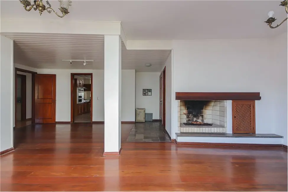 Foto 4 de Apartamento com 3 quartos à venda, 135m2 em Higienópolis, Porto Alegre - RS