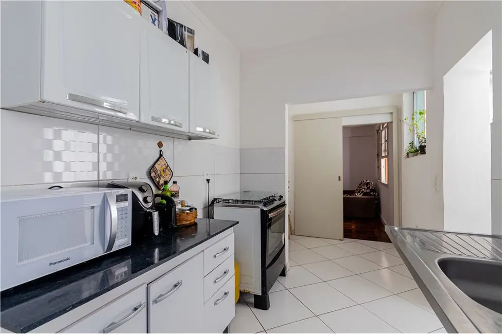 Apartamento com 3 quartos à venda, 123m2 em Independência, Porto Alegre - RS - imagem 1 Foto 1 de Apartamento com 3 quartos à venda, 123m2 em Independência, Porto Alegre - RS