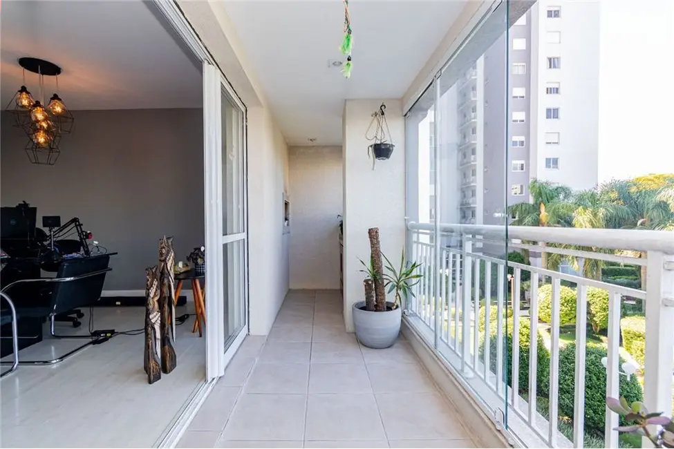 Apartamento com 3 quartos à venda, 125m2 em Jardim Europa, Porto Alegre - RS - imagem 7 Foto 7 de Apartamento com 3 quartos à venda, 125m2 em Jardim Europa, Porto Alegre - RS