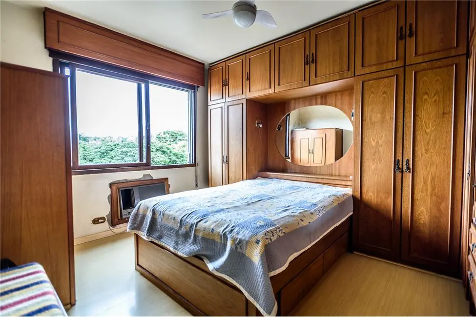 Foto 7 de Apartamento com 2 quartos à venda, 81m2 em Jardim São Pedro, Porto Alegre - RS