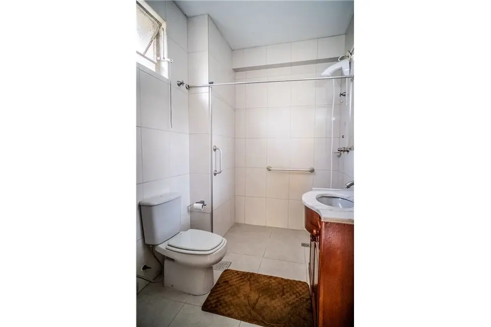 Foto 9 de Apartamento com 3 quartos à venda, 141m2 em Menino Deus, Porto Alegre - RS