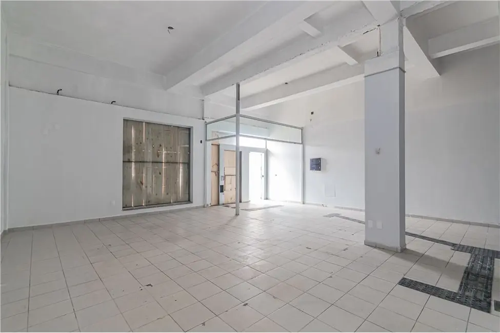 Foto 3 de Loja à venda, 420m2 em Jardim Itu, Porto Alegre - RS