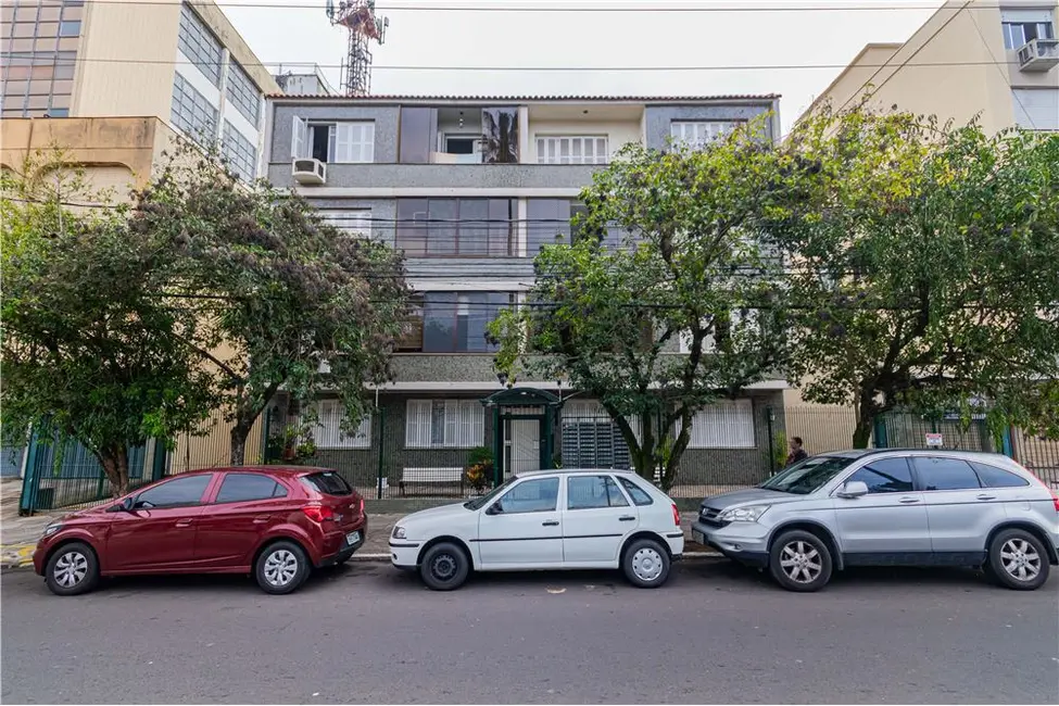 Apartamento com 2 quartos à venda, 73m2 em Menino Deus, Porto Alegre - RS - imagem 2 Foto 2 de Apartamento com 2 quartos à venda, 73m2 em Menino Deus, Porto Alegre - RS