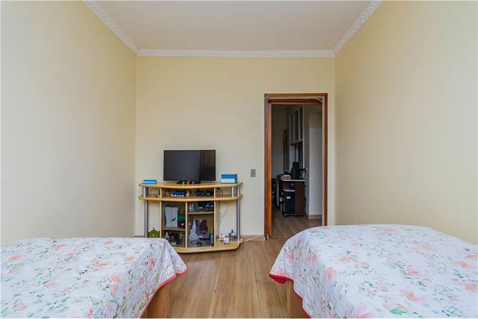 Apartamento com 2 quartos à venda, 73m2 em Menino Deus, Porto Alegre - RS - imagem 7 Foto 7 de Apartamento com 2 quartos à venda, 73m2 em Menino Deus, Porto Alegre - RS