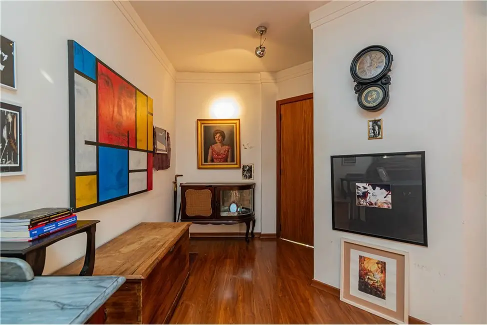 Foto 8 de Apartamento com 2 quartos à venda, 143m2 em Rio Branco, Porto Alegre - RS