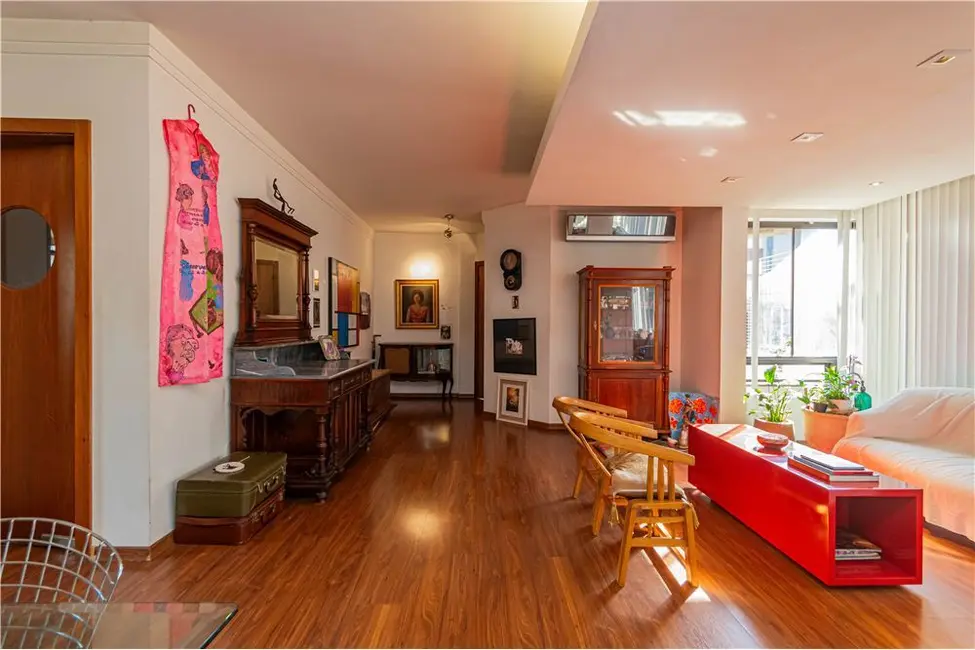 Foto 6 de Apartamento com 2 quartos à venda, 143m2 em Rio Branco, Porto Alegre - RS