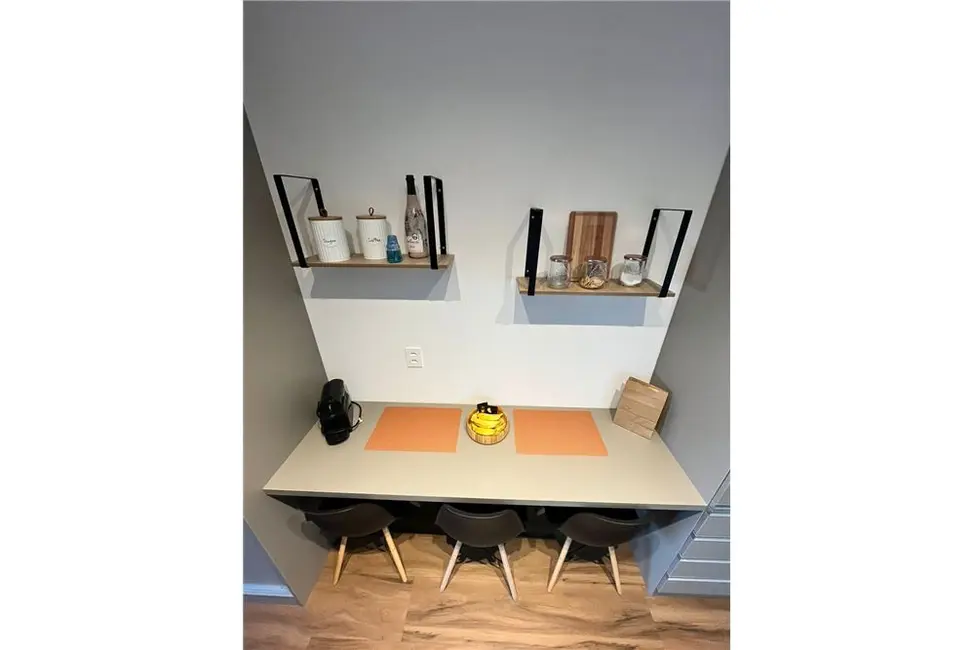 Apartamento com 1 quarto à venda, 36m2 em Teresópolis, Porto Alegre - RS - imagem 9 Foto 9 de Apartamento com 1 quarto à venda, 36m2 em Teresópolis, Porto Alegre - RS