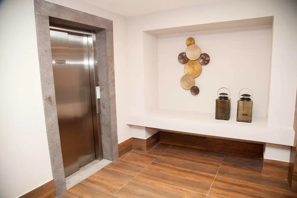 Foto 6 de Apartamento com 3 quartos à venda, 100m2 em Cristal, Porto Alegre - RS