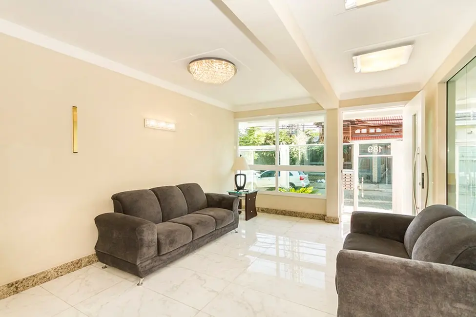 Foto 4 de Apartamento com 1 quarto à venda, 44m2 em Passo da Areia, Porto Alegre - RS