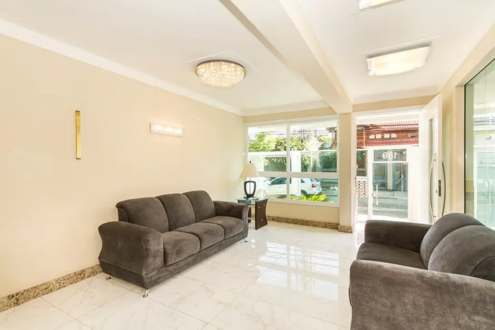 Apartamento com 1 quarto à venda, 97m2 em Passo da Areia, Porto Alegre - RS - imagem 4 Foto 4 de Apartamento com 1 quarto à venda, 97m2 em Passo da Areia, Porto Alegre - RS