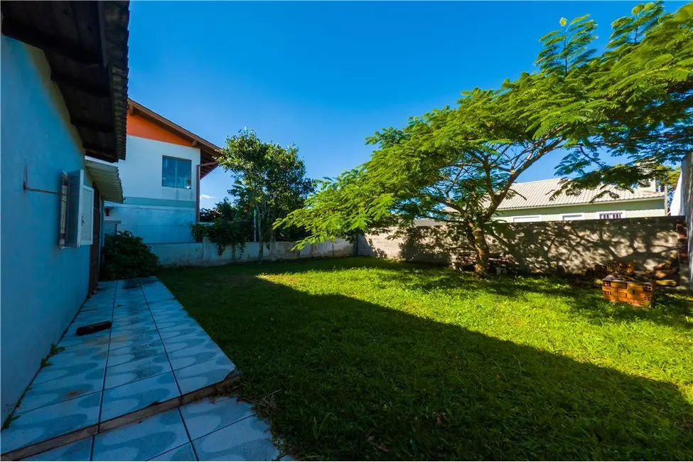 Casa com 3 quartos à venda, 92m2 em Tramandai - RS - imagem 9 Foto 9 de Casa com 3 quartos à venda, 92m2 em Tramandai - RS