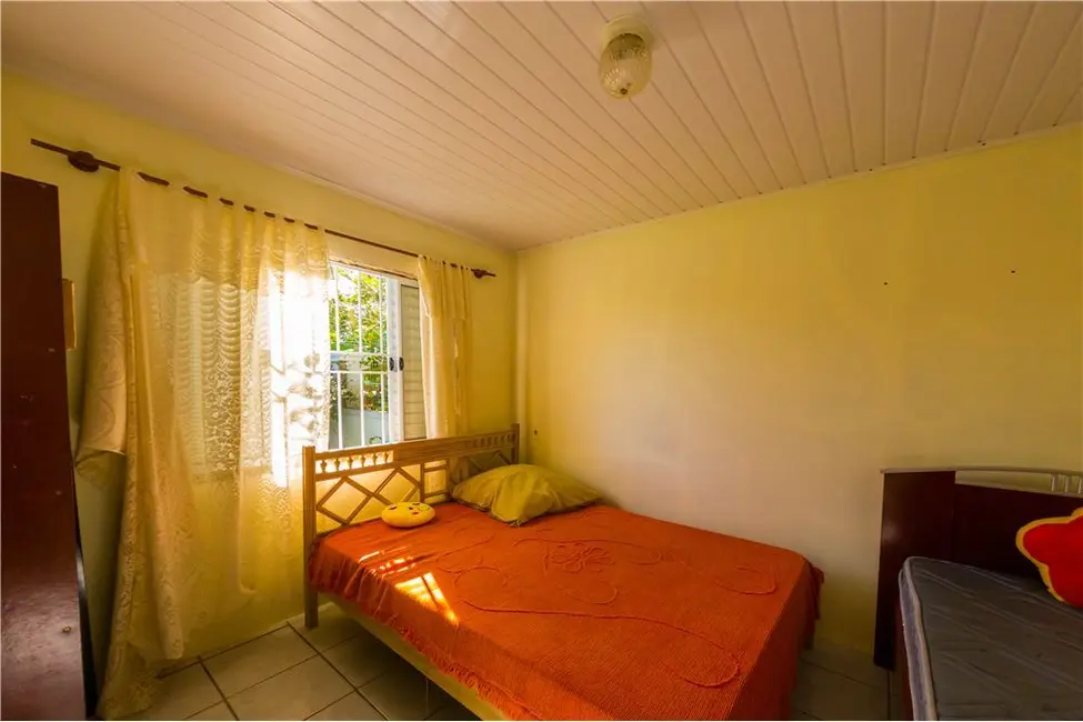 Foto 40 de Casa com 3 quartos à venda, 92m2 em Tramandai - RS