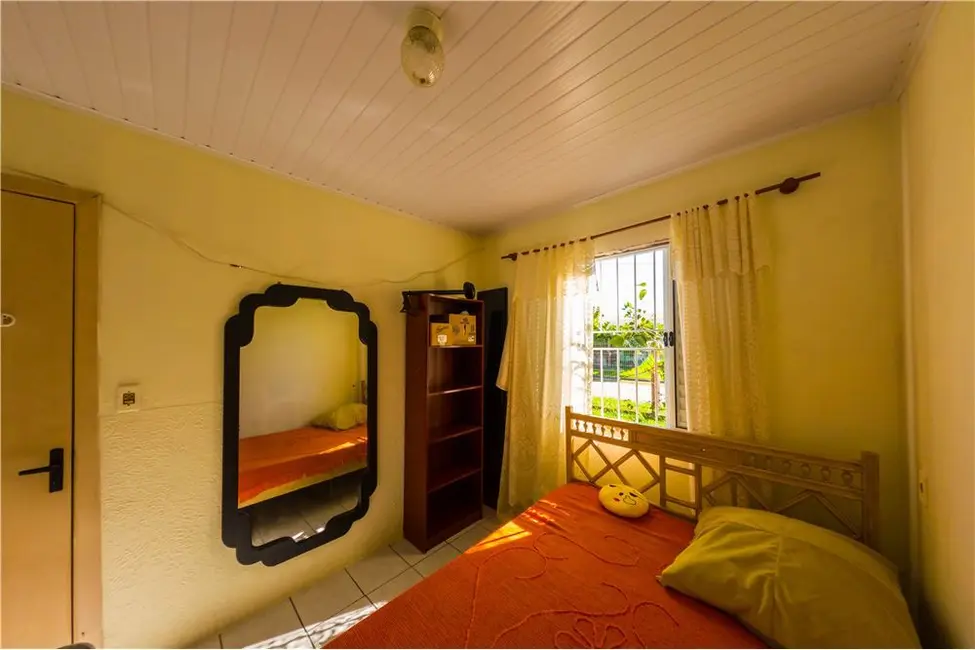 Foto 44 de Casa com 3 quartos à venda, 92m2 em Tramandai - RS