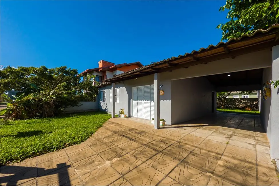 Casa com 3 quartos à venda, 92m2 em Tramandai - RS - imagem 5 Foto 5 de Casa com 3 quartos à venda, 92m2 em Tramandai - RS