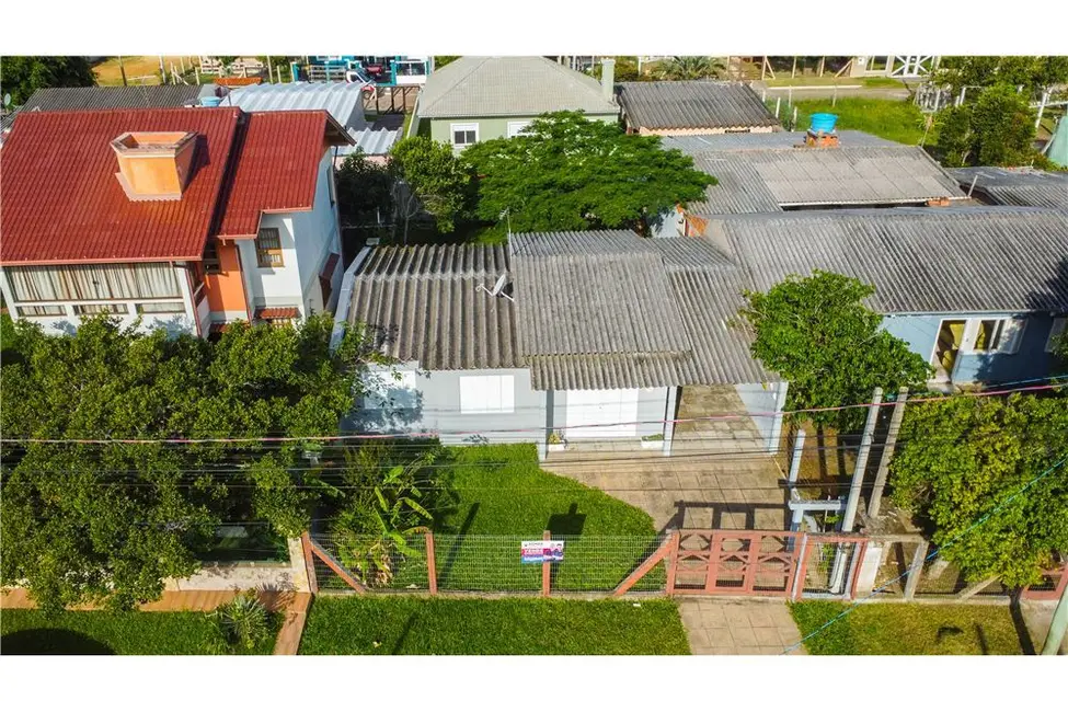 Foto 49 de Casa com 3 quartos à venda, 92m2 em Tramandai - RS