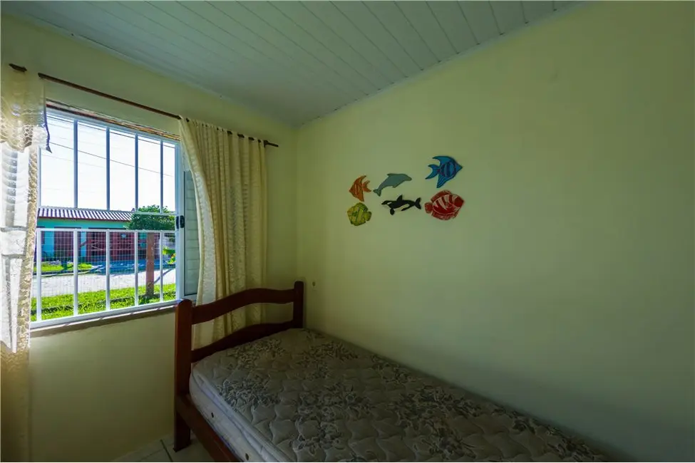 Foto 48 de Casa com 3 quartos à venda, 92m2 em Tramandai - RS