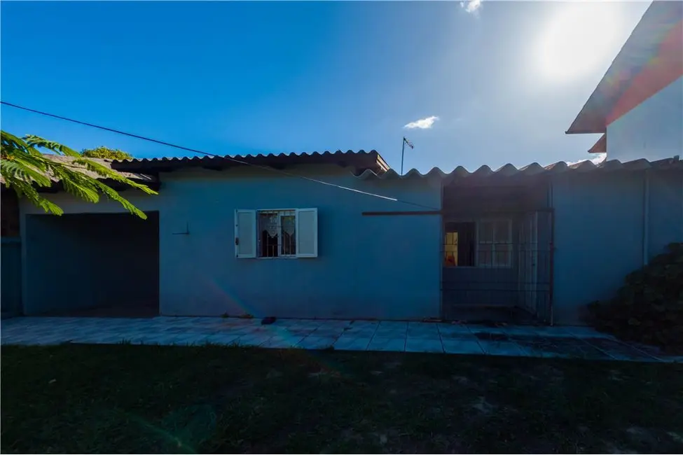 Foto 16 de Casa com 3 quartos à venda, 92m2 em Tramandai - RS