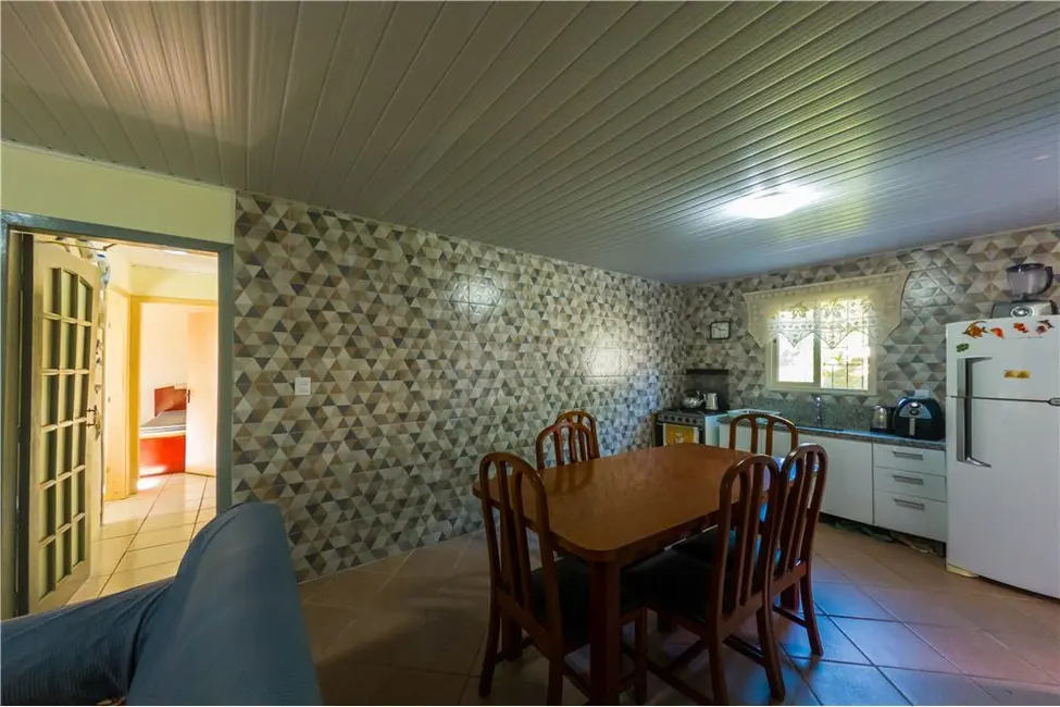 Foto 31 de Casa com 3 quartos à venda, 92m2 em Tramandai - RS