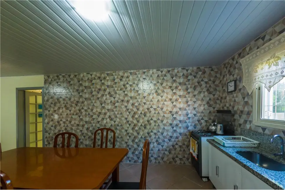 Foto 23 de Casa com 3 quartos à venda, 92m2 em Tramandai - RS