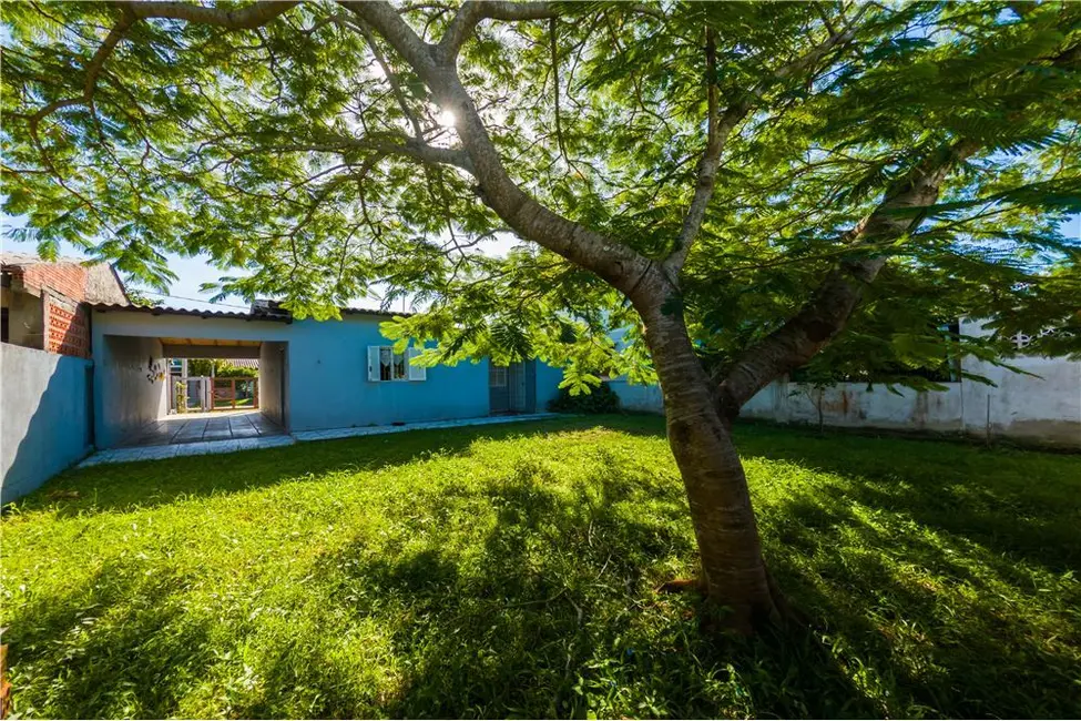 Foto 19 de Casa com 3 quartos à venda, 92m2 em Tramandai - RS