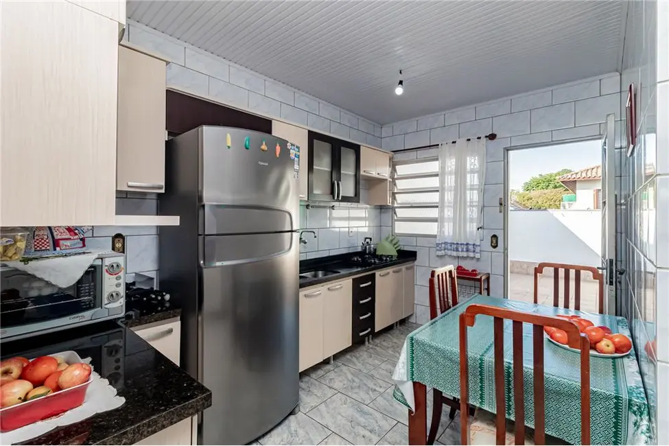 Foto 9 de Casa com 2 quartos à venda, 230m2 em Jardim Itu, Porto Alegre - RS