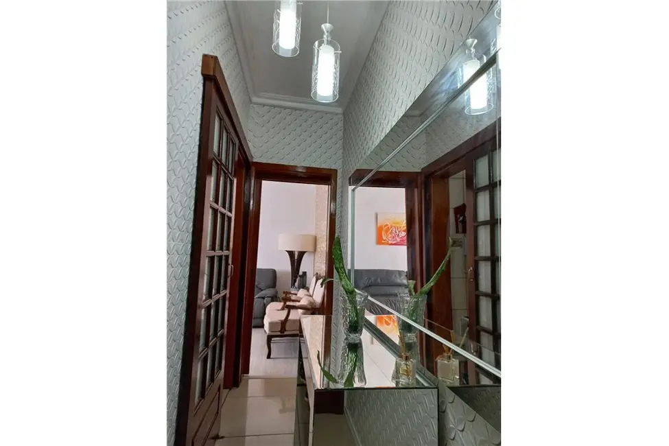 Apartamento com 2 quartos à venda, 92m2 em Santa Cecília, Porto Alegre - RS - imagem 3 Foto 3 de Apartamento com 2 quartos à venda, 92m2 em Santa Cecília, Porto Alegre - RS