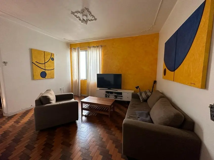 Foto 3 de Apartamento com 2 quartos à venda, 68m2 em São João, Porto Alegre - RS