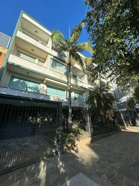 Foto 2 de Apartamento com 2 quartos à venda, 68m2 em São João, Porto Alegre - RS