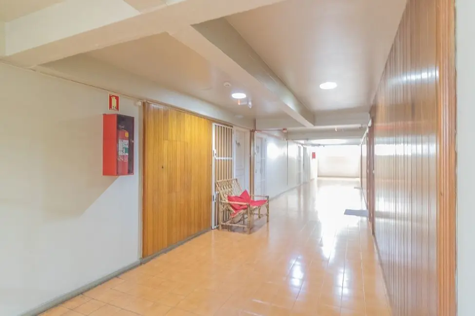 Foto 4 de Sala Comercial à venda, 28m2 em Partenon, Porto Alegre - RS