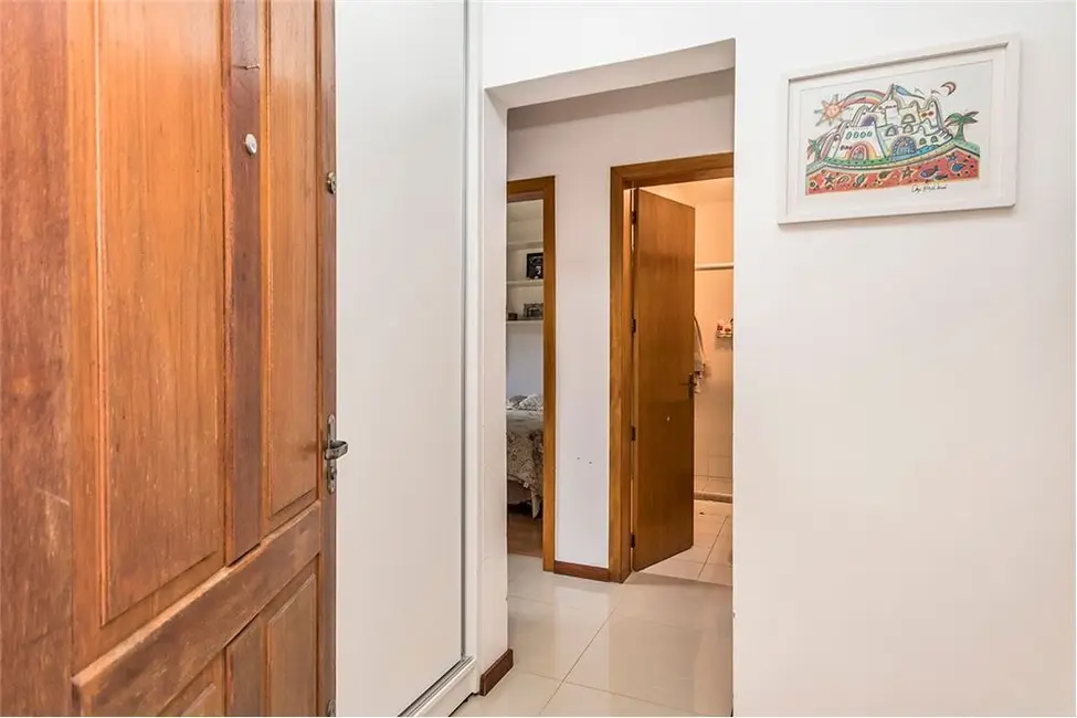 Foto 4 de Casa com 2 quartos à venda, 78m2 em Agronomia, Porto Alegre - RS