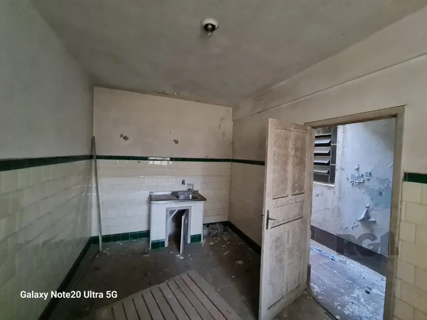 Foto 6 de Apartamento com 3 quartos à venda, 100m2 em São João, Porto Alegre - RS