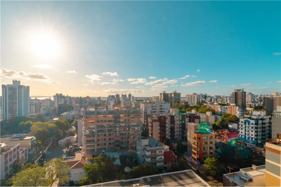 Apartamento com 3 quartos à venda, 110m2 em Menino Deus, Porto Alegre - RS - imagem 3 Foto 3 de Apartamento com 3 quartos à venda, 110m2 em Menino Deus, Porto Alegre - RS