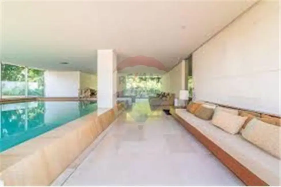 Apartamento com 3 quartos à venda, 388m2 em Moinhos de Vento, Porto Alegre - RS - imagem 8 Foto 8 de Apartamento com 3 quartos à venda, 388m2 em Moinhos de Vento, Porto Alegre - RS