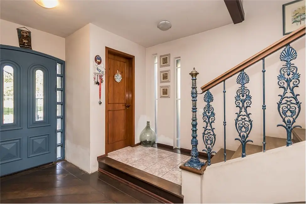 Foto 7 de Casa com 6 quartos à venda, 391m2 em Jardim Itu, Porto Alegre - RS