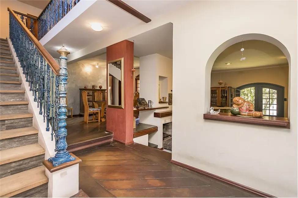 Foto 6 de Casa com 6 quartos à venda, 391m2 em Jardim Itu, Porto Alegre - RS