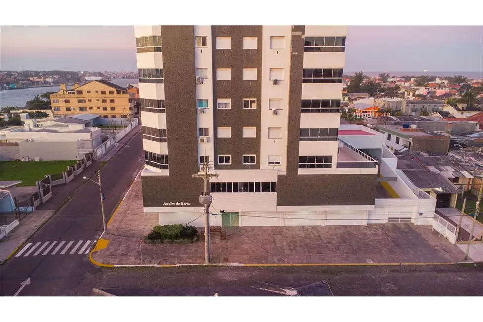Apartamento com 3 quartos à venda, 126m2 em Tramandai - RS - imagem 6 Foto 6 de Apartamento com 3 quartos à venda, 126m2 em Tramandai - RS
