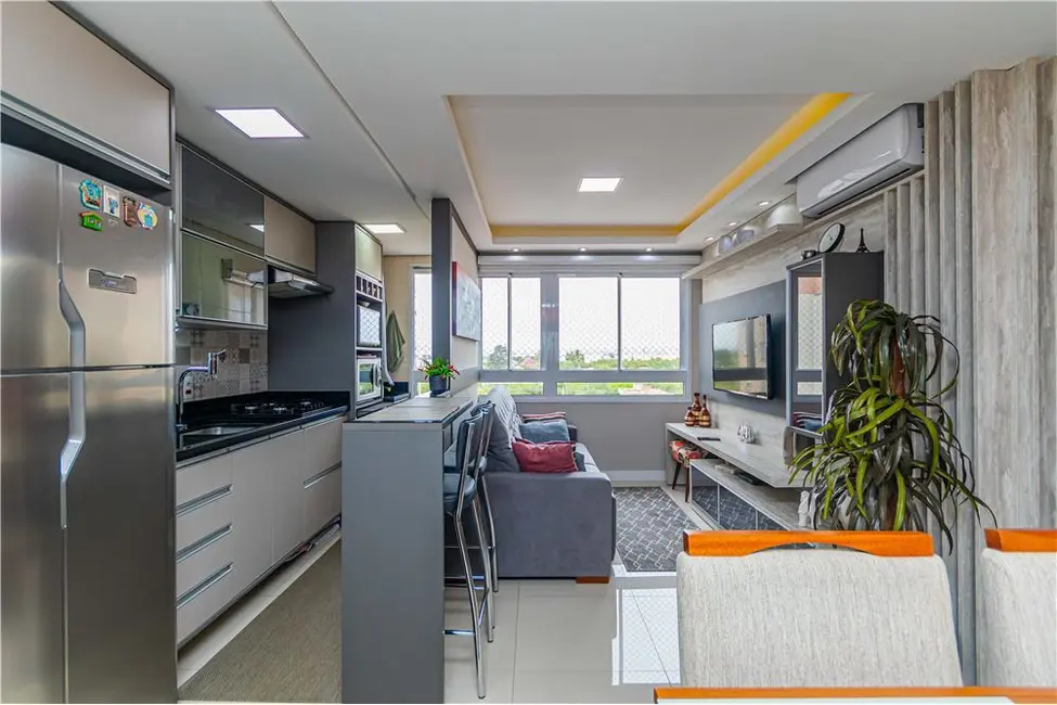 Foto 3 de Apartamento com 2 quartos à venda, 51m2 em Fátima, Canoas - RS