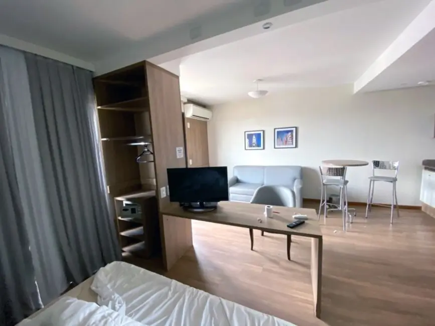 Apartamento com 1 quarto à venda, 38m2 em Praia de Belas, Porto Alegre - RS - imagem 7 Foto 7 de Apartamento com 1 quarto à venda, 38m2 em Praia de Belas, Porto Alegre - RS