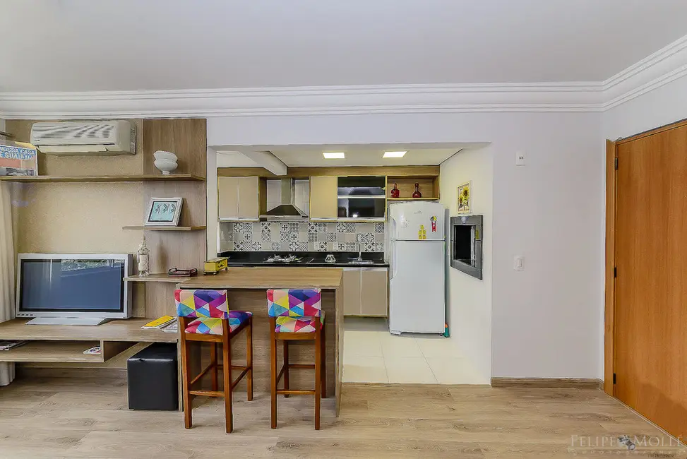 Foto 6 de Apartamento com 2 quartos à venda, 51m2 em Santana, Porto Alegre - RS