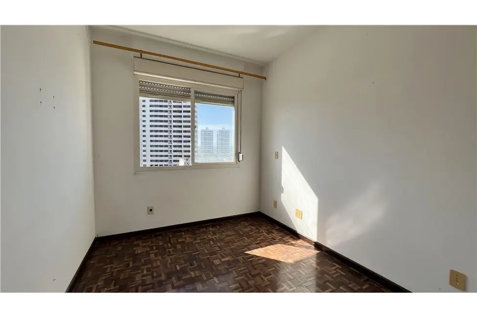Apartamento com 4 quartos à venda, 197m2 em Centro, Tramandai - RS - imagem 7 Foto 7 de Apartamento com 4 quartos à venda, 197m2 em Centro, Tramandai - RS