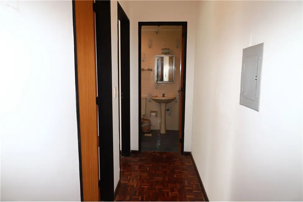 Apartamento com 4 quartos à venda, 197m2 em Centro, Tramandai - RS - imagem 6 Foto 6 de Apartamento com 4 quartos à venda, 197m2 em Centro, Tramandai - RS