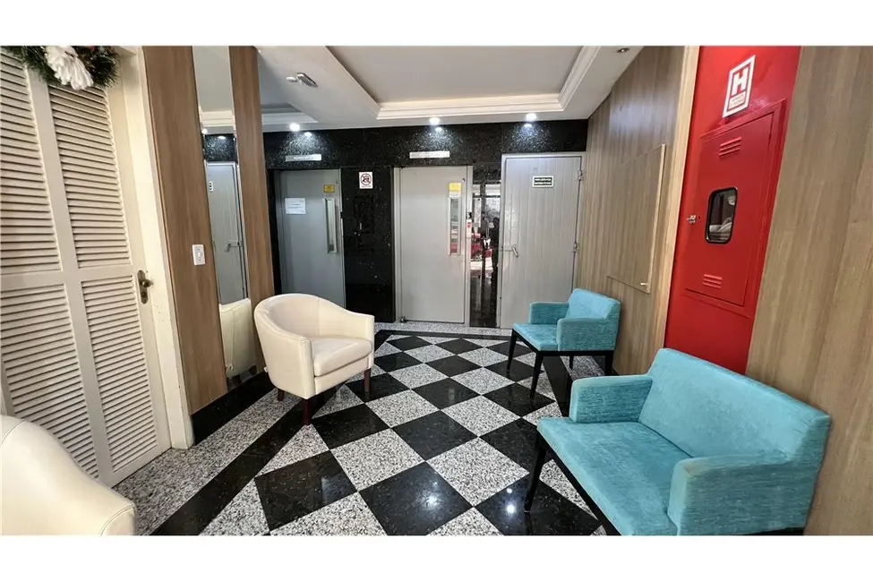 Apartamento com 4 quartos à venda, 197m2 em Centro, Tramandai - RS - imagem 3 Foto 3 de Apartamento com 4 quartos à venda, 197m2 em Centro, Tramandai - RS