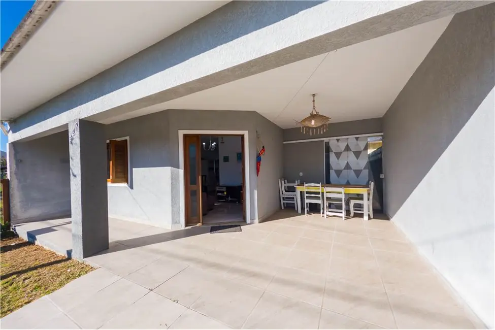 Casa com 3 quartos à venda, 98m2 em Tramandai - RS - imagem 7 Foto 7 de Casa com 3 quartos à venda, 98m2 em Tramandai - RS