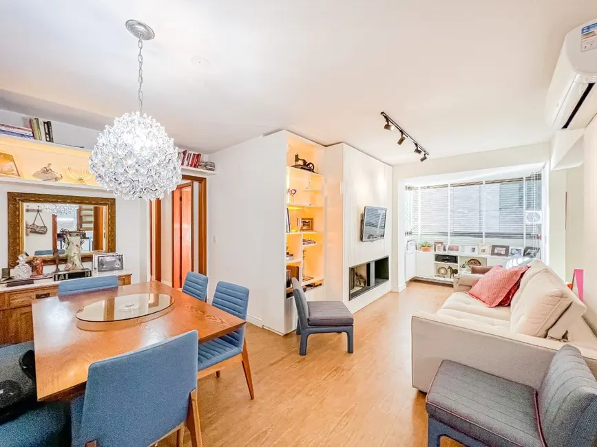 Apartamento com 2 quartos à venda, 94m2 em Moinhos de Vento, Porto Alegre - RS - imagem 1 Foto 1 de Apartamento com 2 quartos à venda, 94m2 em Moinhos de Vento, Porto Alegre - RS