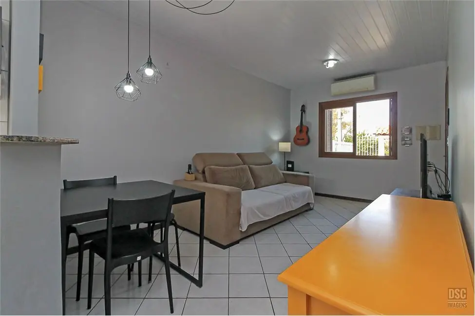 Foto 5 de Casa à venda, 52m2 em Hípica, Porto Alegre - RS